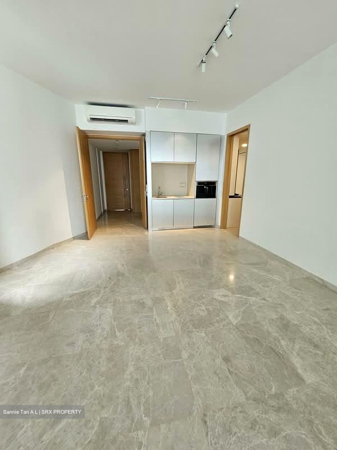 The Crest (D3), Condominium #566548231
